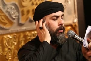 احب الله من احب حسینا