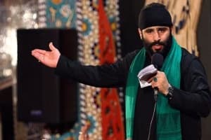 مثل هر روز مادرم برخاست